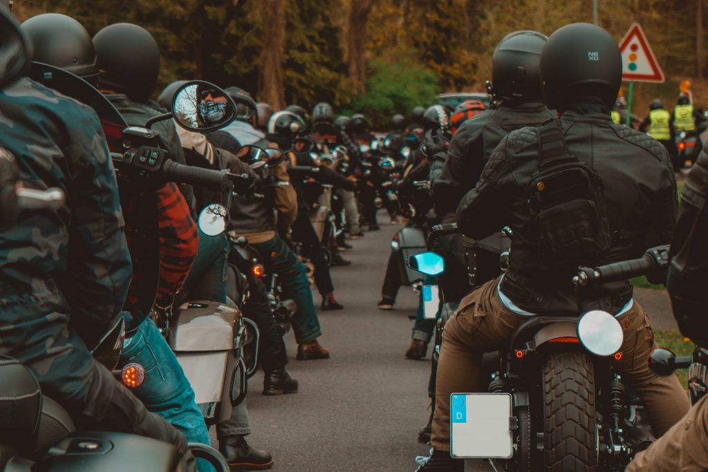 Lobo Bikes autorisierter Indian Motorcycles Dealer Berlin Brandenburg - Verkauf, Werkstatt und Fahrschule - Saisonendefahrt